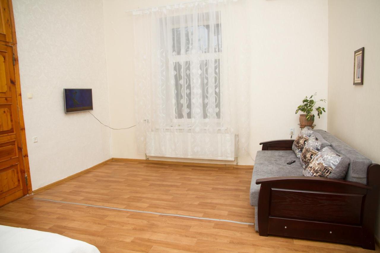 Apartment On Zhukovskogo Odessa Eksteriør billede